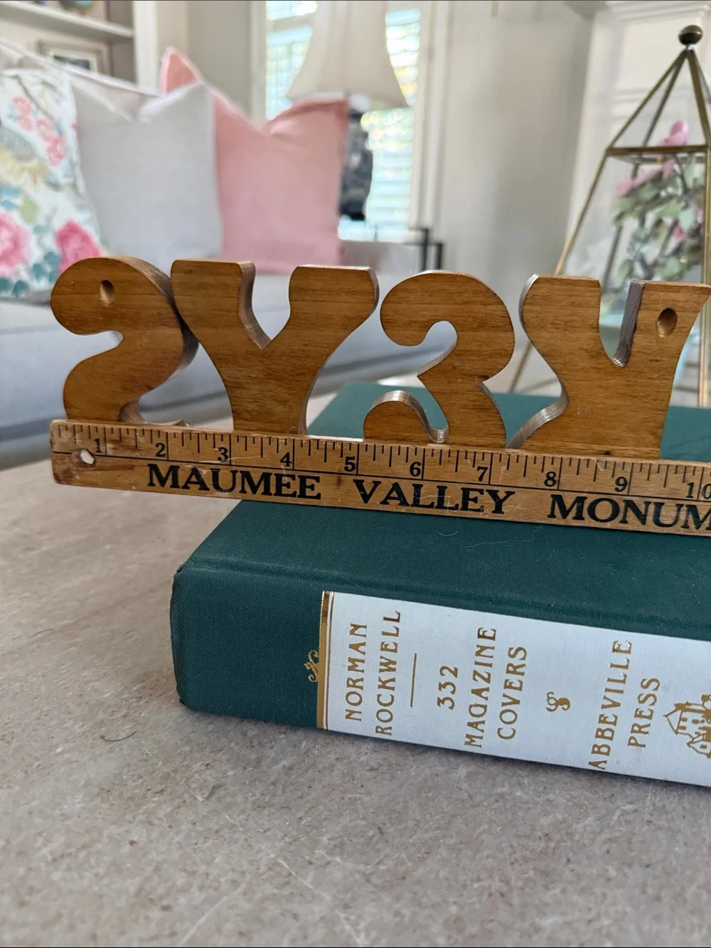 Vintage Wooden Keys Holder wall hanger